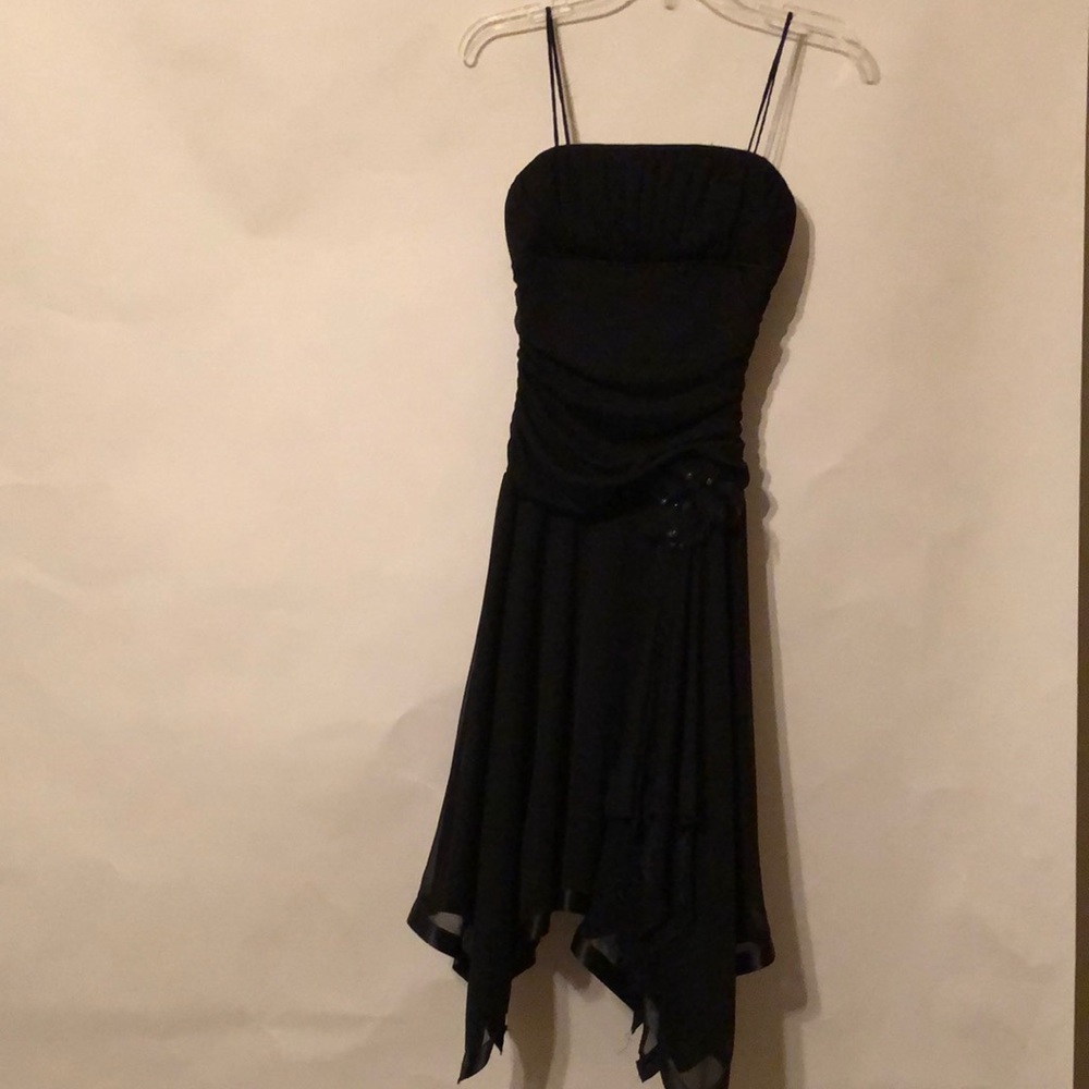 Black midi formal dress